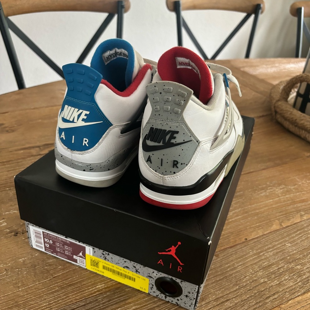 Jordan 4 “what the” retro se